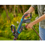 Gardena ΑκουαBrush Patio 03/18V P4A Solo, πολυχρηστικό καθαριστικό με μπαταρία